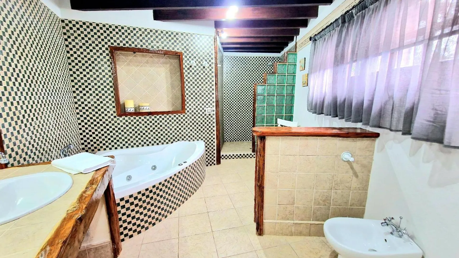 Finca Los Loros Icod De Los Vinos By Hrtenerife Net Santa Cruz de Tenerife Spain