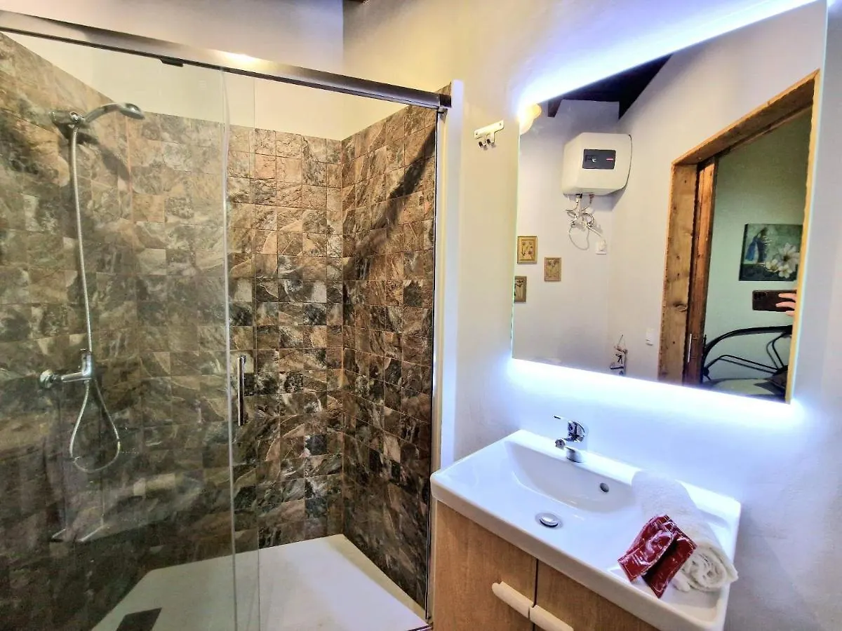 Finca Los Loros Icod De Los Vinos By Hrtenerife Net サンタクルスデテネリフェ ヴィラ
