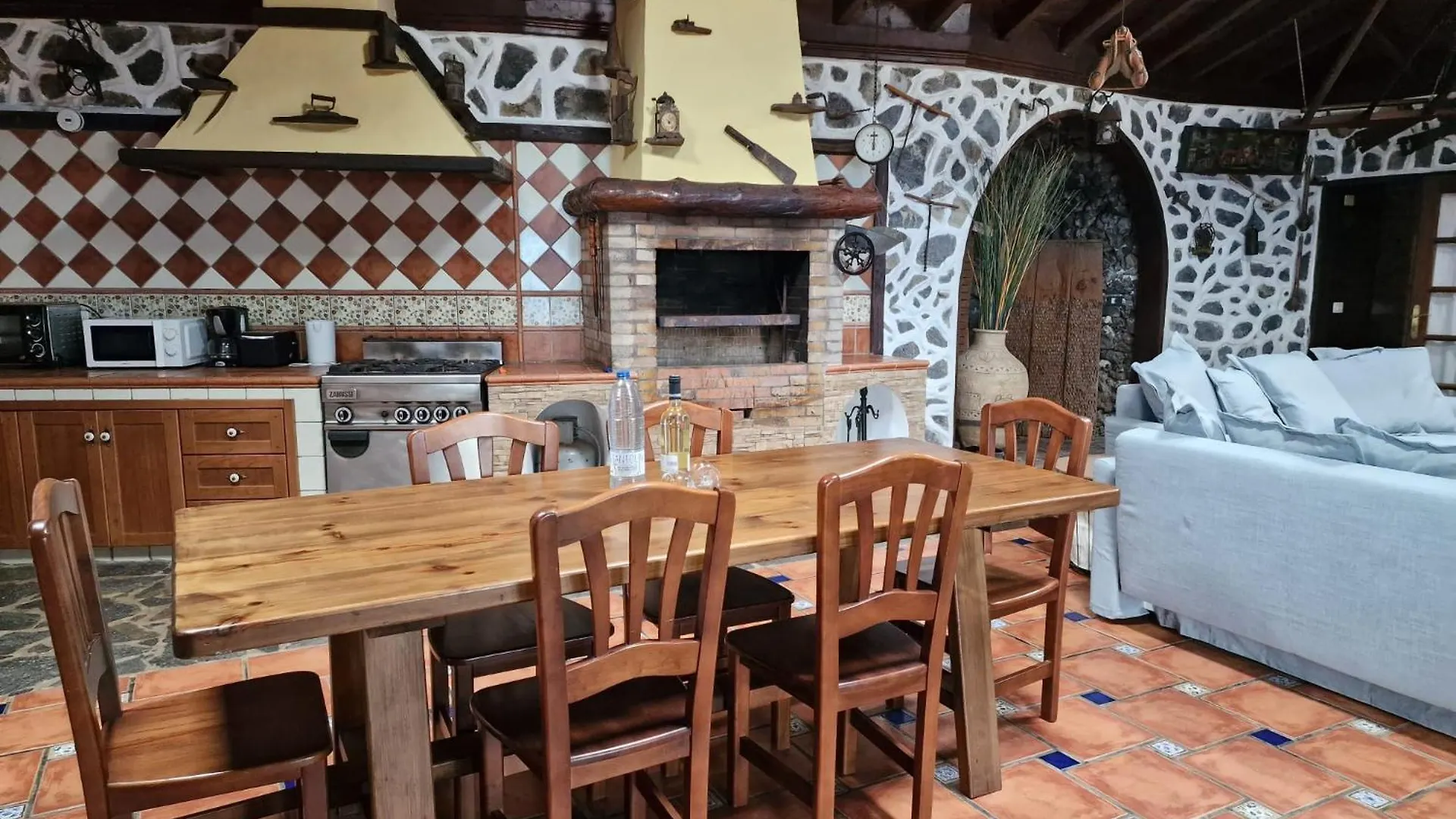 ヴィラ Finca Los Loros Icod De Los Vinos By Hrtenerife Net サンタクルスデテネリフェ